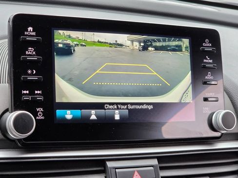 Used 2020 Honda Accord Sport image 24