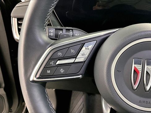 Used 2025 Buick Envision Preferred image 11