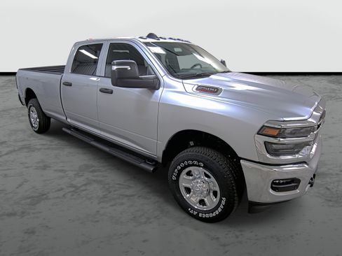 New 2026 RAM 2500 Tradesman image 5