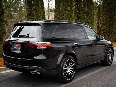 Used 2022 Mercedes-Benz GLS 450 4MATIC w/ AMG Line Exterior image 16
