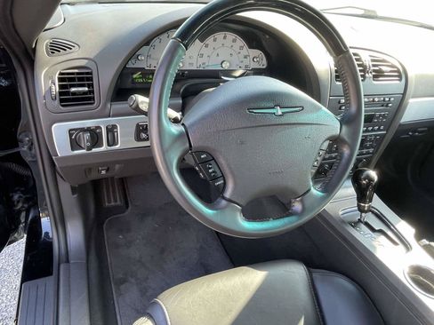 Used 2002 Ford Thunderbird RWD image 11