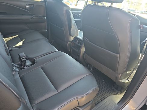 Used 2020 Honda Passport EX-L image 11