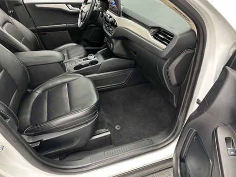 Used 2020 Ford Escape SE Sport image 27