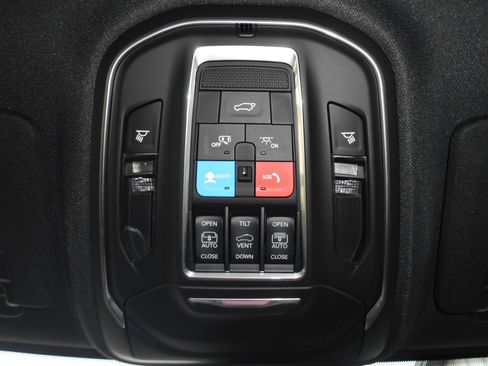 New 2026 Jeep Grand Cherokee L Limited AWD/4WD image 20
