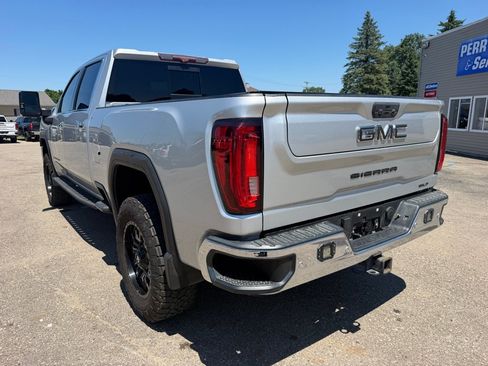 Used 2020 GMC Sierra 2500 SLT w/ SLT Premium Plus Package AWD/4WD image 11