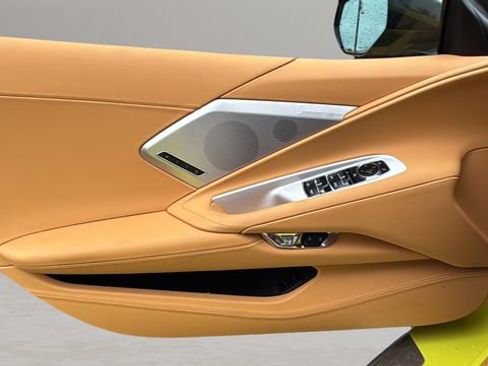 Used 2023 Chevrolet Corvette Stingray Premium Conv w/ Z51 Performance Package image 16