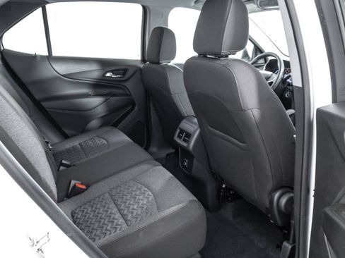 Used 2024 Chevrolet Equinox LT FWD image 39