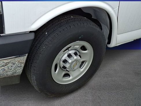 New 2024 Chevrolet Express 3500 w/ Power Convenience Package RWD image 4