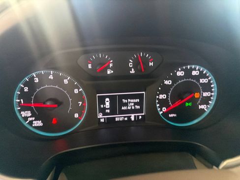 Used 2025 Chevrolet Malibu LT FWD image 8