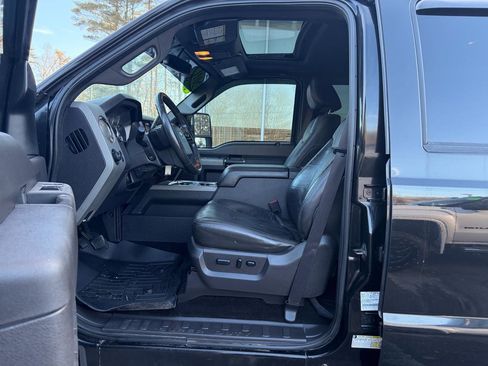 Used 2011 Ford F250 Lariat w/ Lariat Ultimate Pkg image 25