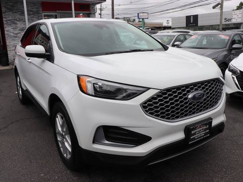 Used 2023 Ford Edge SEL AWD/4WD image 7