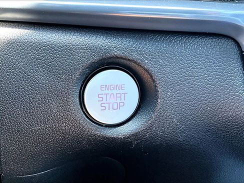 Certified 2026 Kia Sorento SX Prestige AWD/4WD image 32