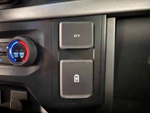 Used 2022 Ford F150 XLT image 21