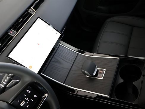 New 2026 Land Rover Range Rover Evoque Dynamic SE image 39