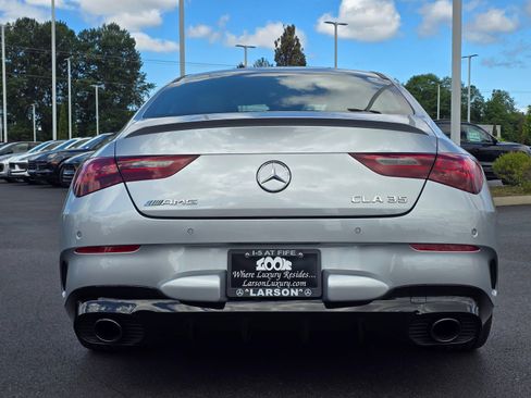 Used 2025 Mercedes-Benz CLA 35 AMG 4MATIC image 4