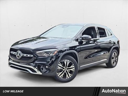Used 2025 Mercedes-Benz GLA 250 image 1