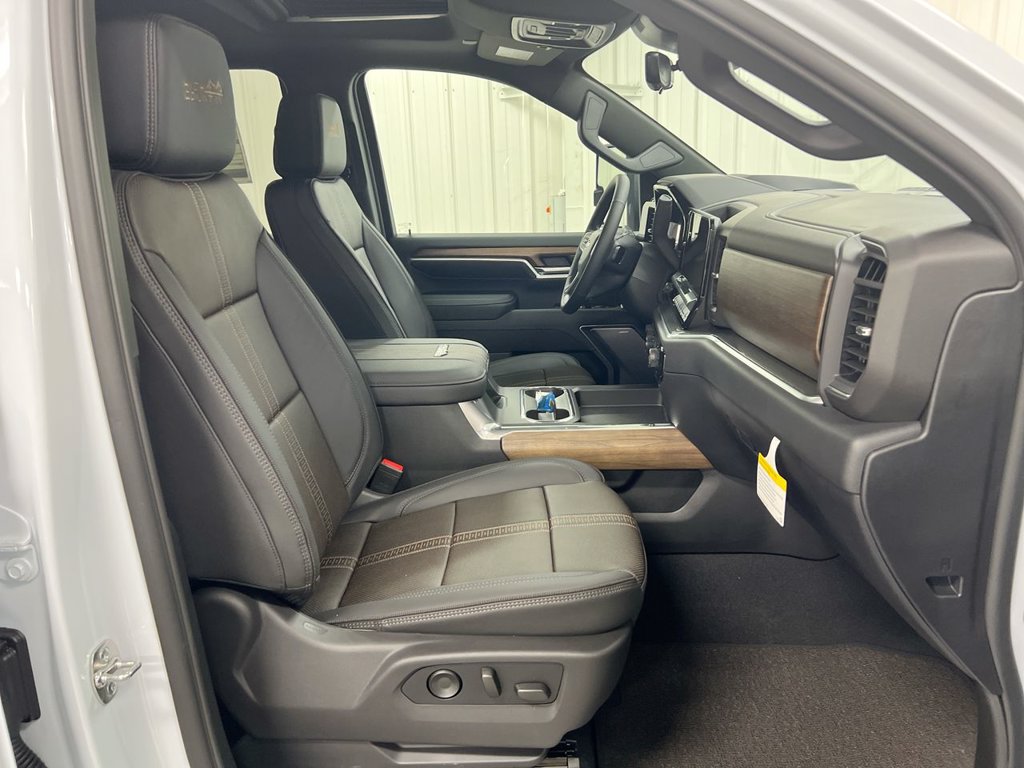 New 2026 Chevrolet Silverado 2500 High Country w/ High Country Premium Package AWD/4WD image 23