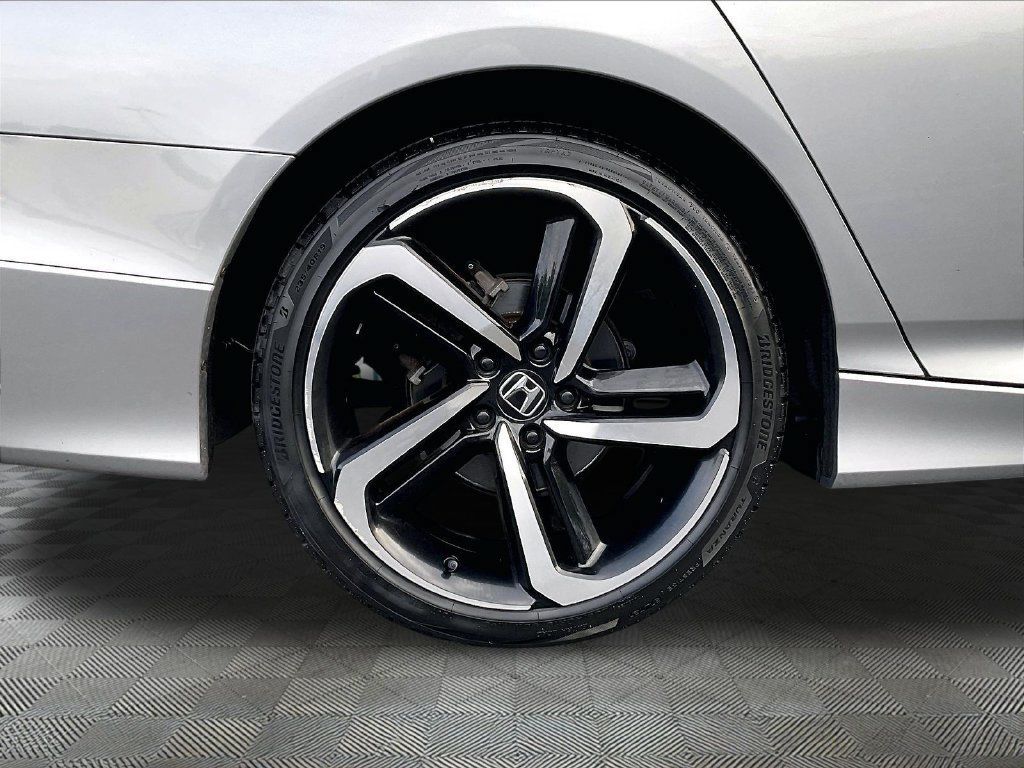 Used 2021 Honda Accord Sport image 7