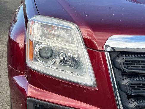 Used 2016 GMC Terrain SLE image 8