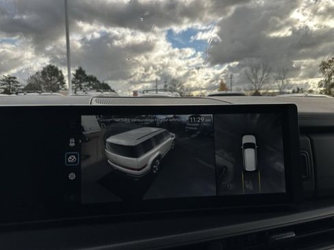 Used 2024 Hyundai Santa Fe Calligraphy image 37