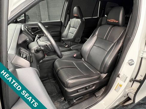 Used 2022 Honda Pilot TrailSport image 3