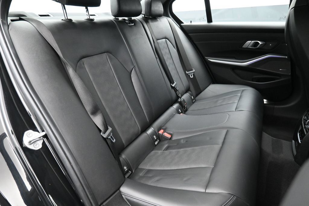 Used 2021 BMW M3 w/ Executive Package RWD image 25