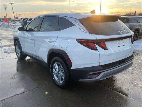 New 2026 Hyundai Tucson SE image 6