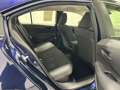 Used 2025 Toyota Corolla LE image 51