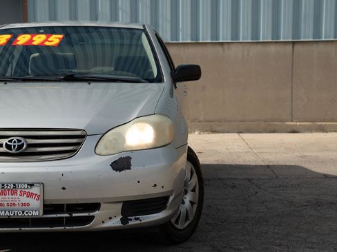 Used 2003 Toyota Corolla CE FWD image 2