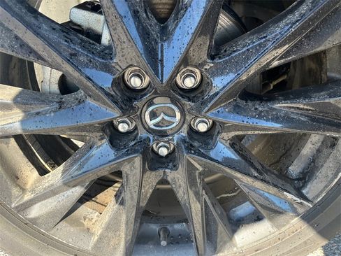 Used 2021 MAZDA CX-5 Carbon Edition image 29