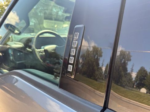 Used 2024 Ford F150 Lariat w/ Equipment Group 502A High AWD/4WD image 19
