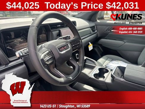 New 2026 GMC Terrain AT4 w/ Technology Package II AWD/4WD image 27