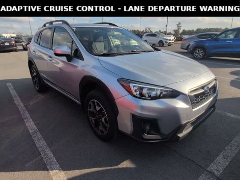 Used 2019 Subaru Crosstrek 2.0i Premium w/ Eyesight System image 2