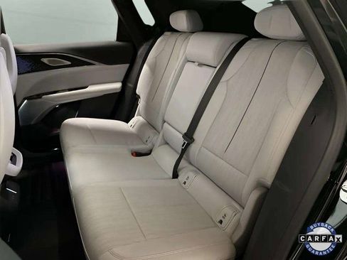 Used 2023 Cadillac Lyriq 2WD image 75