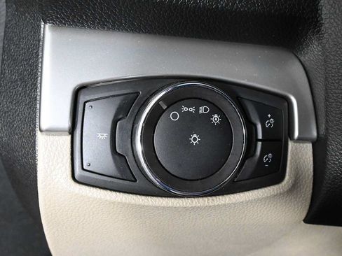 Used 2018 Ford Explorer FWD image 21