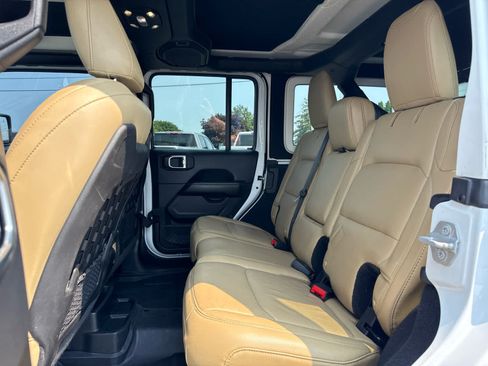 Used 2019 Jeep Wrangler Unlimited Rubicon AWD/4WD image 20