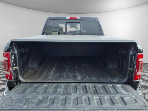 Used 2020 RAM 1500 Laramie AWD/4WD image 11