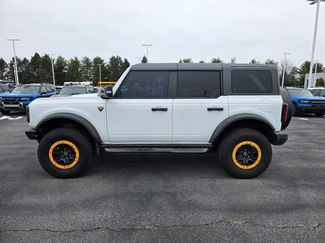 Used 2023 Ford Bronco Badlands video 2