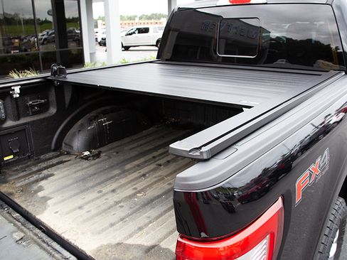 Used 2018 Ford F150 Lariat w/ Equipment Group 502A Luxury RWD image 6