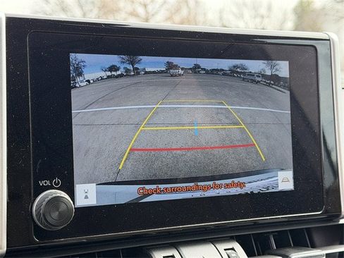 Used 2025 Toyota RAV4 XLE Premium image 18