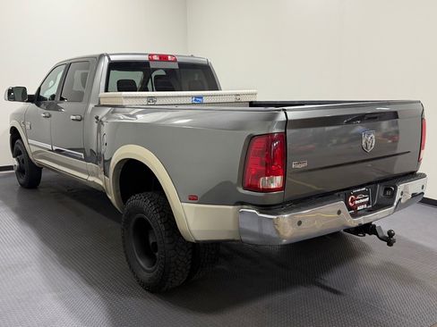 Used 2010 Dodge Ram 3500 Truck Laramie w/ Chrome Accents Group AWD/4WD image 7