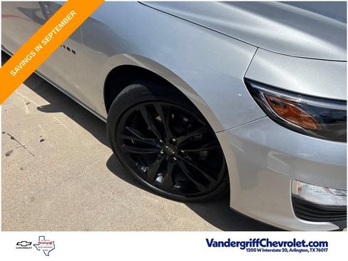 Used 2021 Chevrolet Malibu LT w/ Sport Edition FWD image 3