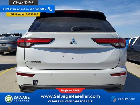 Used 2024 Mitsubishi Outlander ES image 8