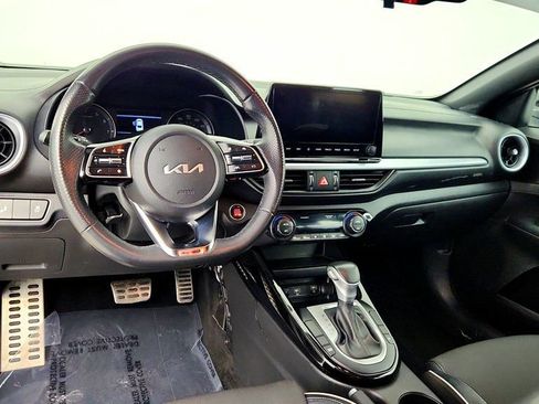 Used 2023 Kia Forte GT-Line image 12