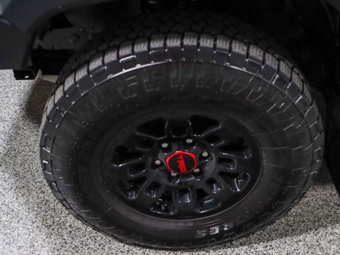 Used 2019 Toyota Tacoma TRD Pro image 11