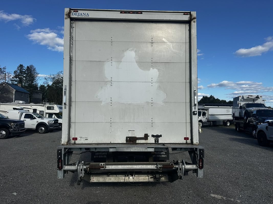 Used 2023 Ford F650 2WD Regular Cab Super Duty image 4