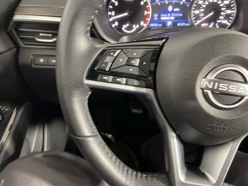 Used 2024 Nissan Altima 2.5 SL image 11