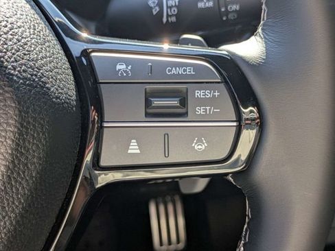 Used 2024 Honda Civic Sport image 25