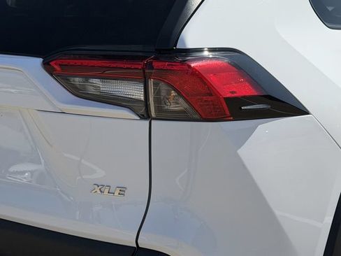 Used 2024 Toyota RAV4 XLE FWD image 7