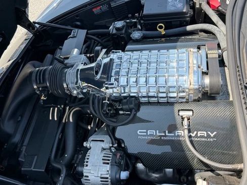 Used 2011 Chevrolet Corvette Grand Sport w/ Preferred Equipment Group RWD image 26